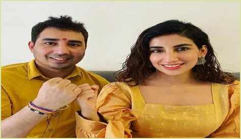 Parul Gulati Husband Name, Net Worth, Age, Biography, Instagram